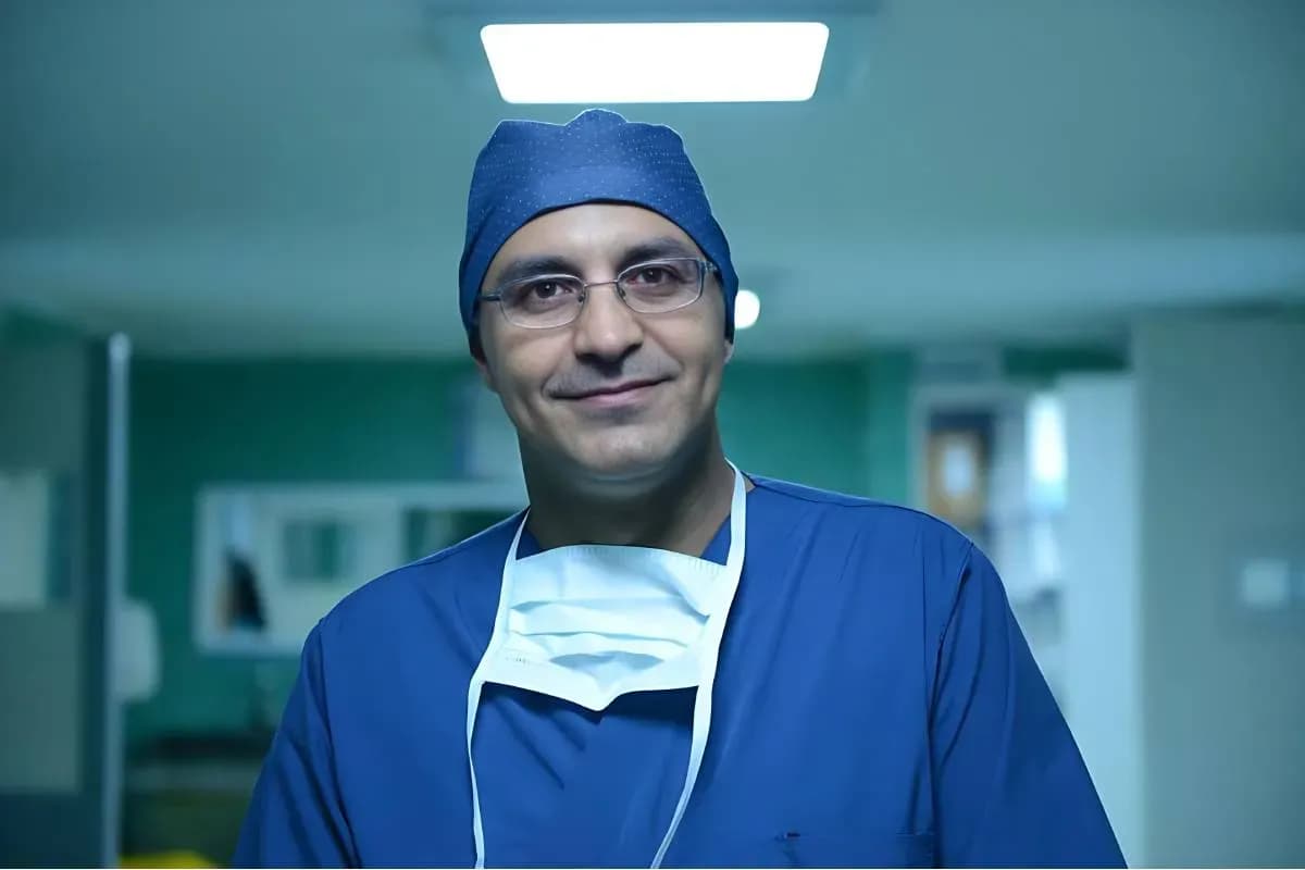 دکتر احسان مرادی